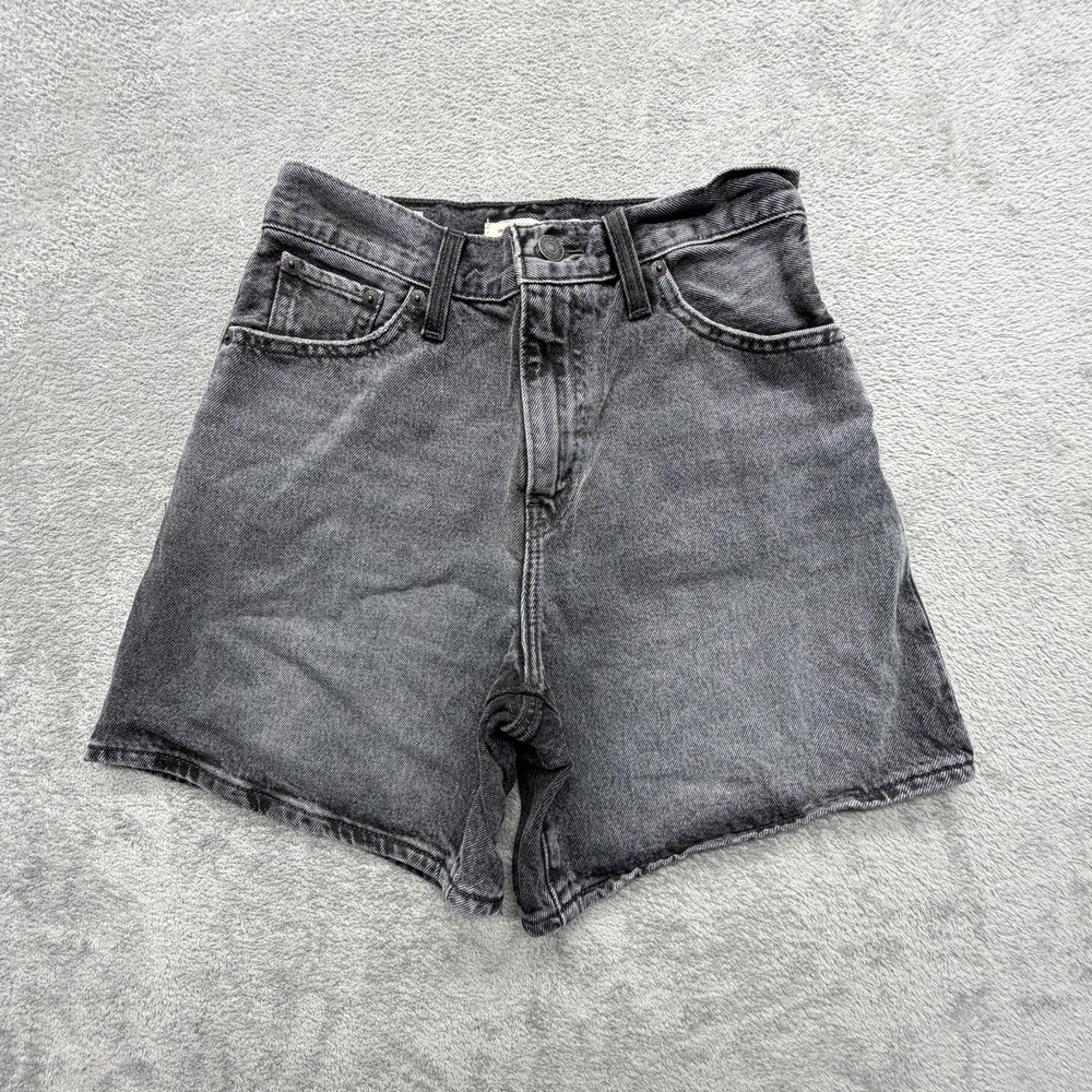 Levis Shorts Womens 26 Gray Mom High Baggy Denim 5-Pocket‎ Relaxed Fit Casual